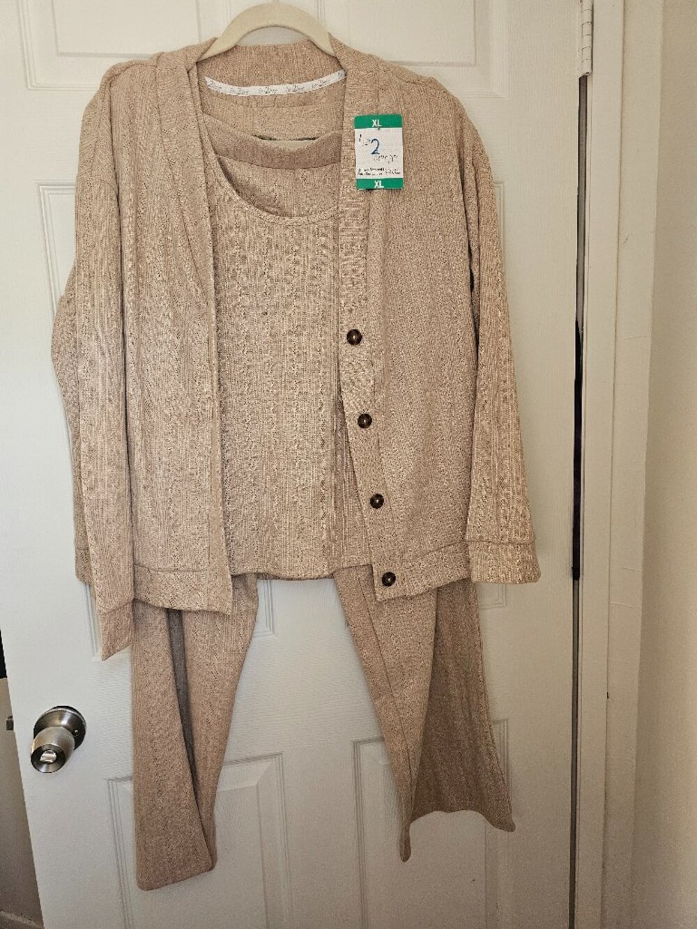 3 Piece Textured Lounge Set